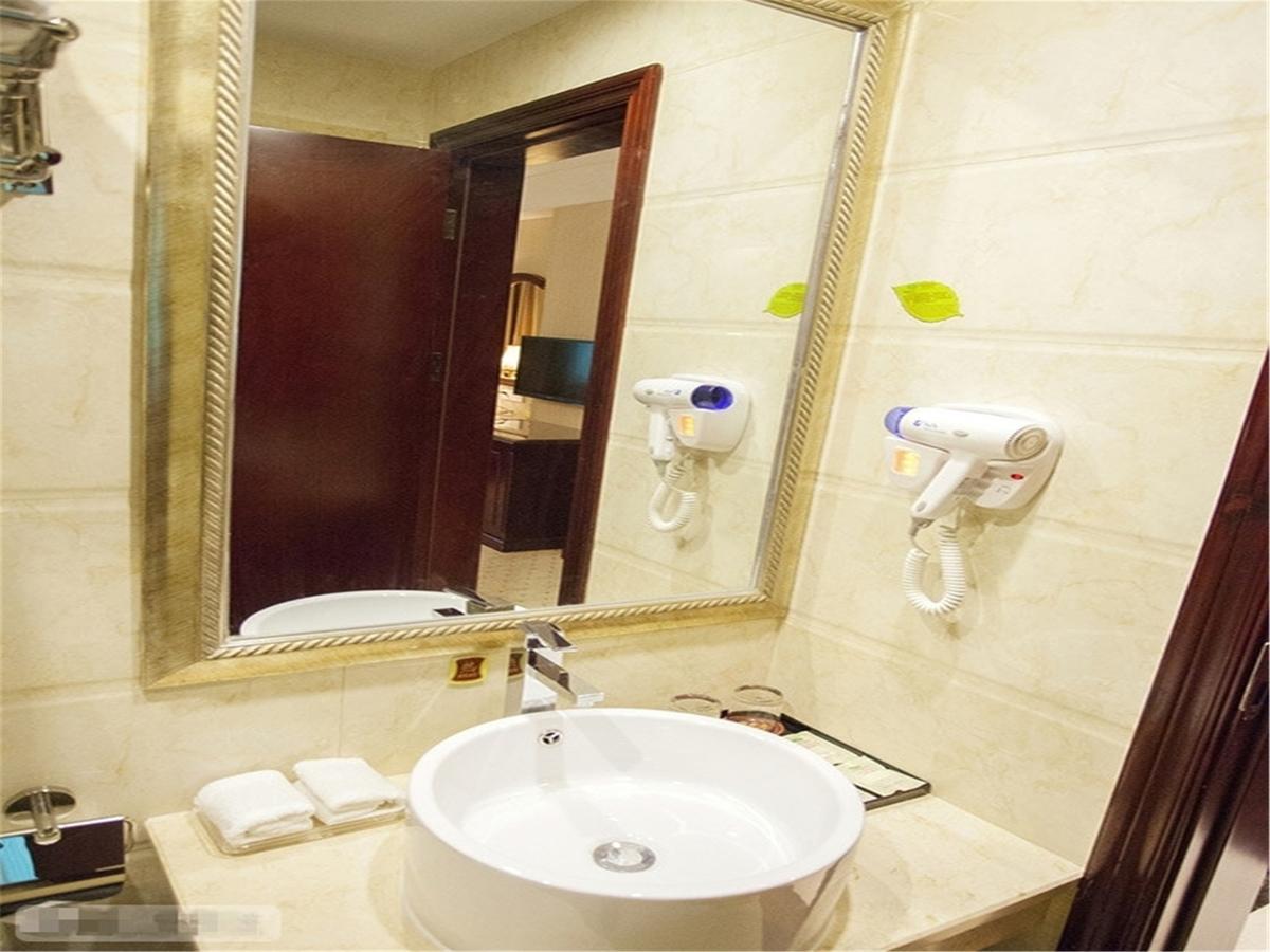 Vienna Hotel Guangzhou Airport Ngoại thất bức ảnh