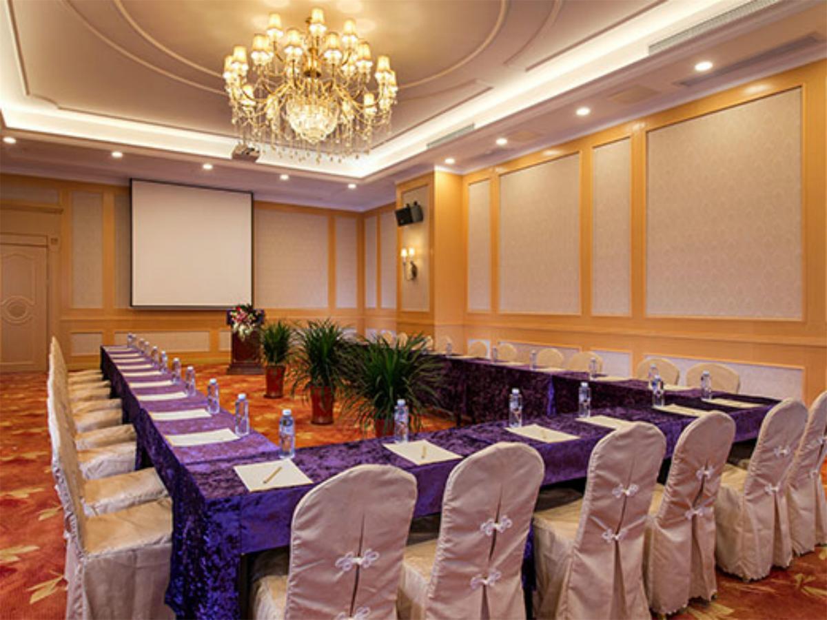 Vienna Hotel Guangzhou Airport Ngoại thất bức ảnh