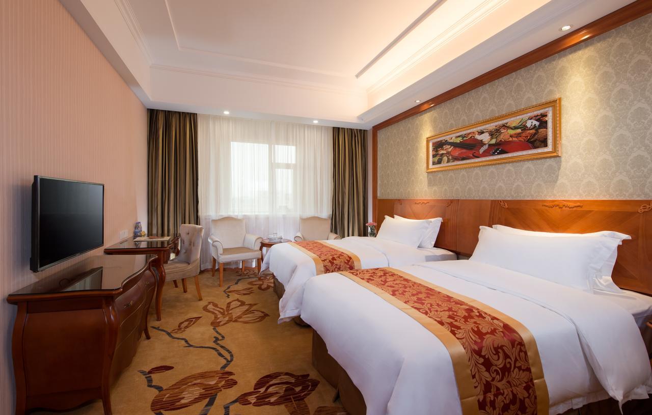 Vienna Hotel Guangzhou Airport Ngoại thất bức ảnh